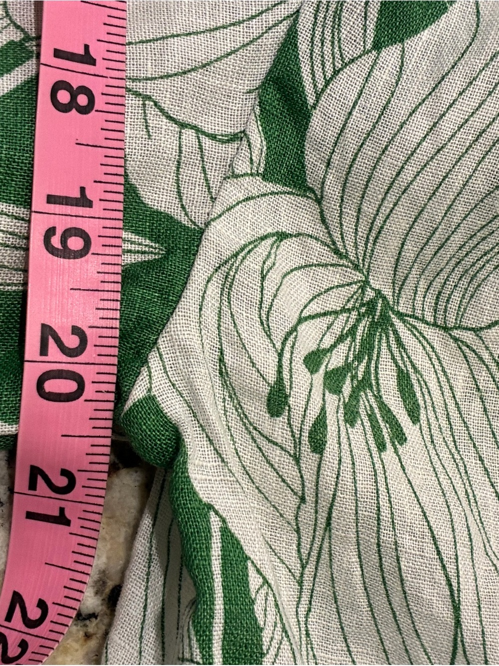 Tahari Green and White Floral Peasant Tunic - Picture 7 of 8